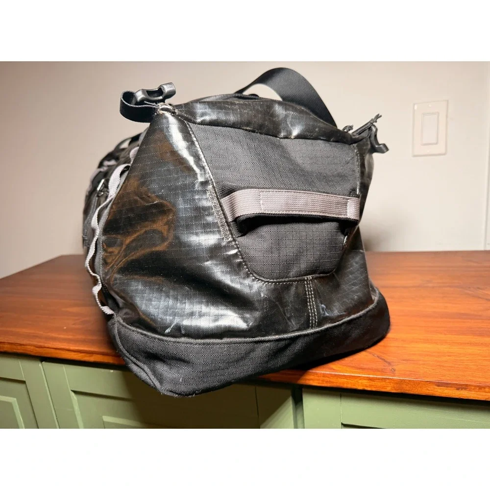 Patagonia Black Hole Duffel 60L Black Backpack Strap 49341 Ripstop‎ Travel Gorp